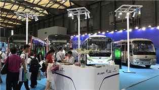 公交、團(tuán)體、BRT 宇通上演“重磅大咖秀”