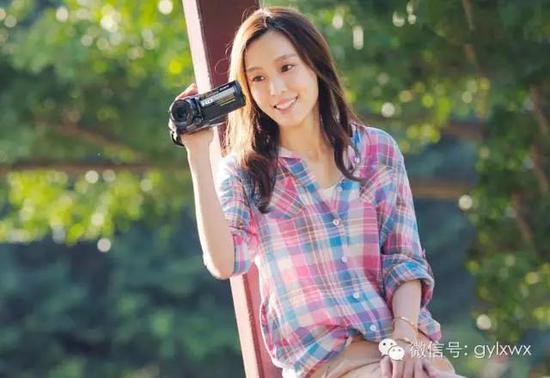 明星旅行糗事一籮筐 總有一個(gè)萌到你！