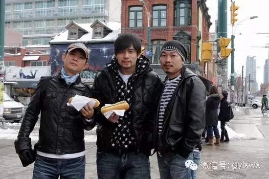 明星旅行糗事一籮筐 總有一個(gè)萌到你！