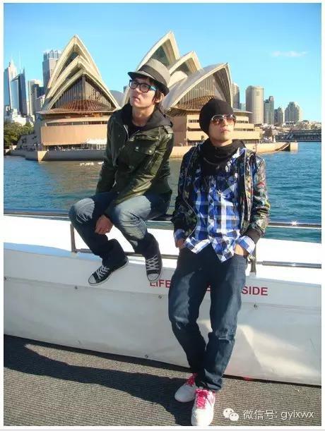 明星旅行糗事一籮筐 總有一個(gè)萌到你！