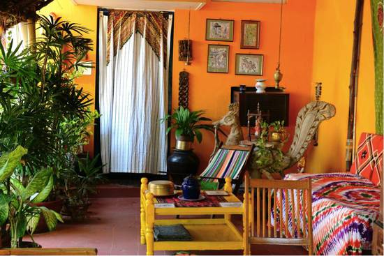 出國旅行 除了酒店還能睡在哪兒？