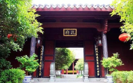 門(mén)票那么貴 沒(méi)法玩耍了！