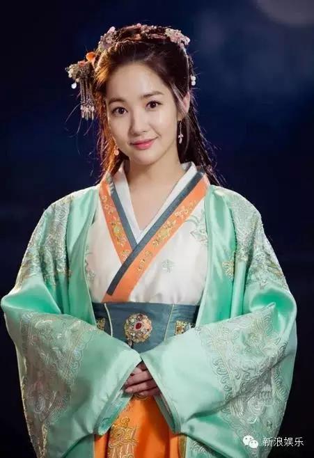 允兒招架不住古裝？韓國(guó)女星古裝LOOK一覽 誰(shuí)贏了？