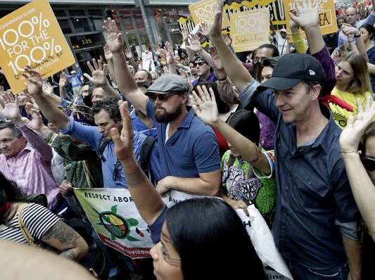 萊昂納多遇事故險淹死 萊昂納多遇事故險淹死