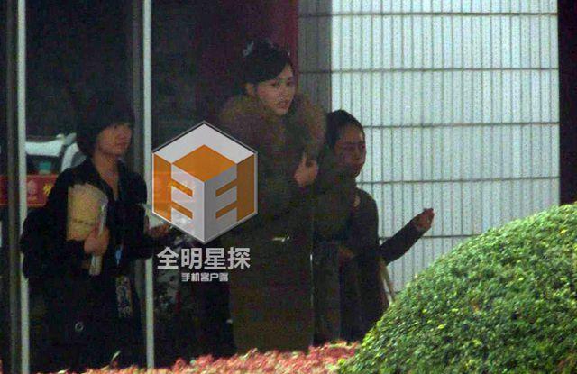 曝唐嫣羅晉地下戀 酒店同房過夜 曝唐嫣羅晉地下戀 酒店同房過夜