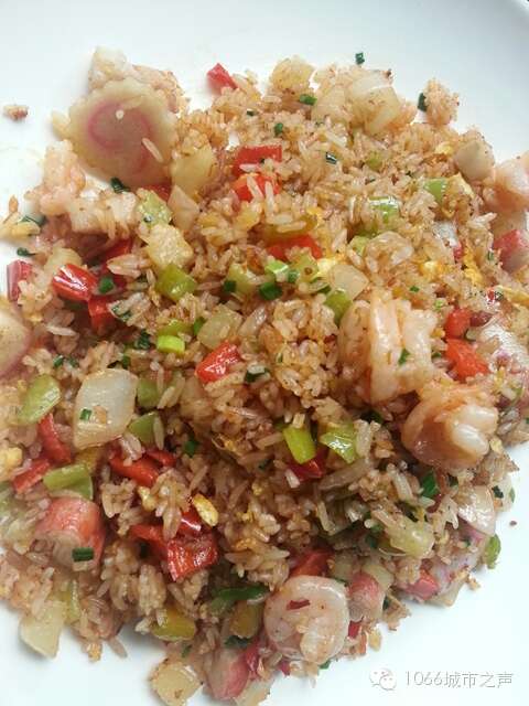 泰皇炒飯！神馬閣，反正以后我是不去了！