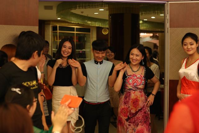 蔚藍(lán)、亞楠、安娜