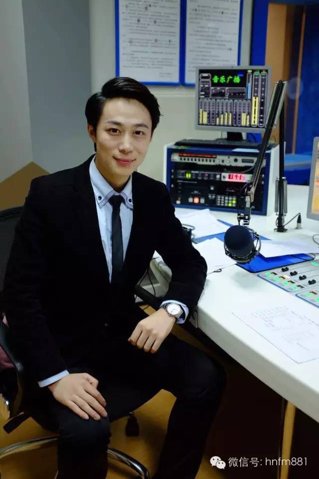 以及我們881的小鮮肉 — 思嘉??！