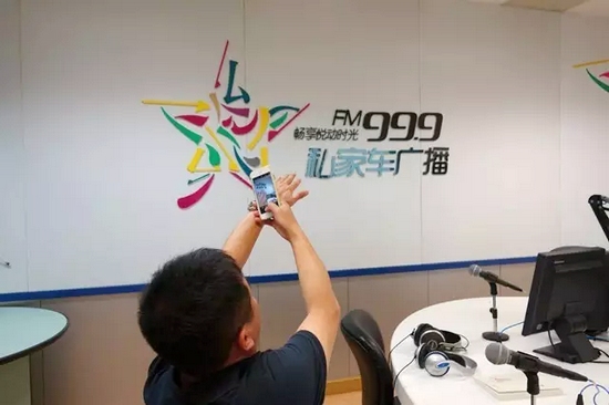 一言不合就撫摸鄭州，那怎么能少了我們私家車999？