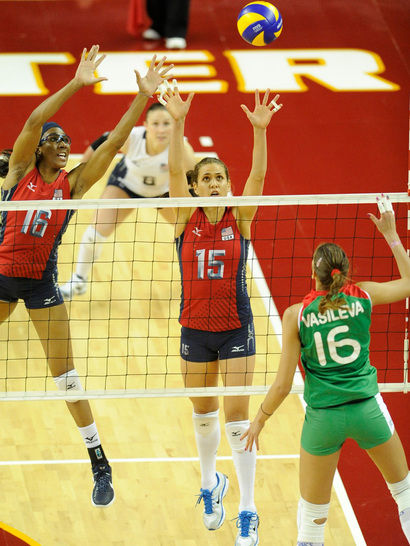 美國女排3-0保加利亞 三戰(zhàn)三勝結(jié)束熱身賽 美國女排3-0保加利亞 三戰(zhàn)三勝結(jié)束熱身賽