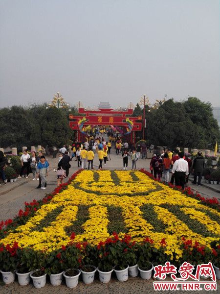 中國(guó)開(kāi)封菊花文化節(jié)主會(huì)場(chǎng)開(kāi)園