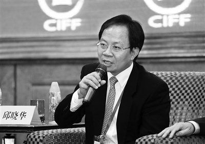 國家統(tǒng)計局原局長邱曉華。圖/CFP