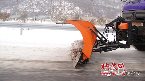 冰雪襲中原,他們堅守在高速公路上