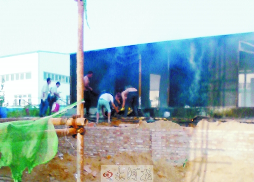 事故現(xiàn)場(chǎng) 事故現(xiàn)場(chǎng)