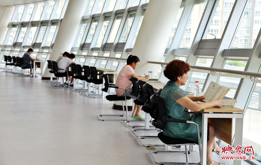 在這樣的環(huán)境中閱讀，可謂是一種享受。