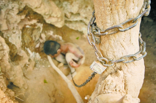 何時(shí)“解鎖”，仍需我們靜下心來共同反思。