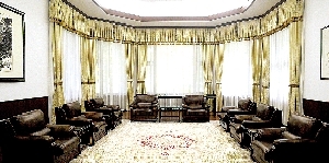 8號(hào)樓內(nèi)的小會(huì)議室