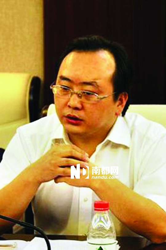 恩施州中級(jí)人民法院辦公室主任劉國(guó)峰。 圖片來(lái)源：騰訊