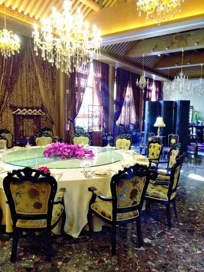  乙十六會(huì)所北海店包廂內(nèi)景。記者王文志攝