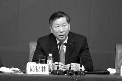 銀監(jiān)會(huì)主席尚福林。記者王海欣攝