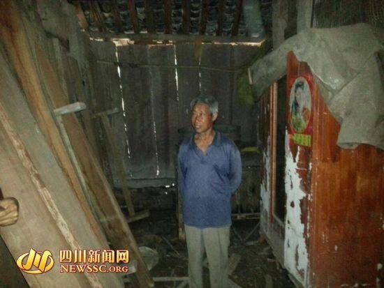 王本余的堂兄王本武向四川新聞網(wǎng)記者介紹王本余還剩下的財物。