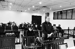 顏承魯庭審現(xiàn)場(chǎng)。資料照片