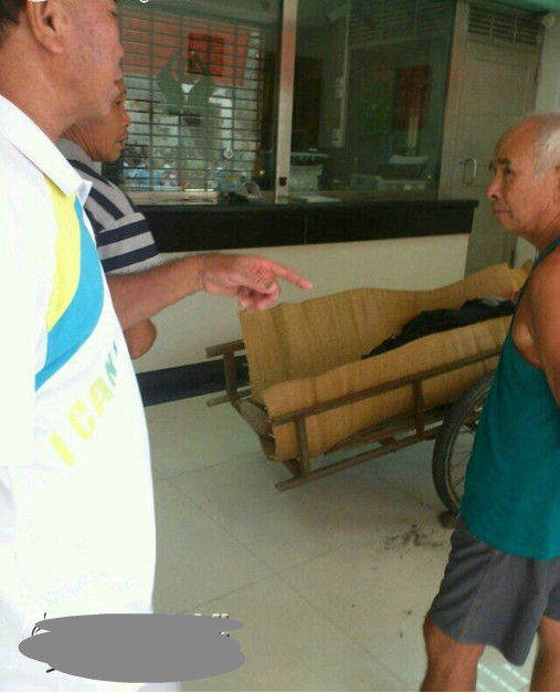 鄧漢林說，鄧某芳死后，雙方一直僵持到當(dāng)晚9點(diǎn)多，最后以信用社賠償13萬而告終。