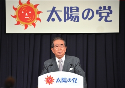 13日，日本東京，石原慎太郎召開新聞發(fā)布會，正式宣布新黨成立。圖/東方IC