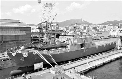 9月11日，韓國釜山，韓國海軍新一代登陸艦“天王峰”號舉行了下水儀式。