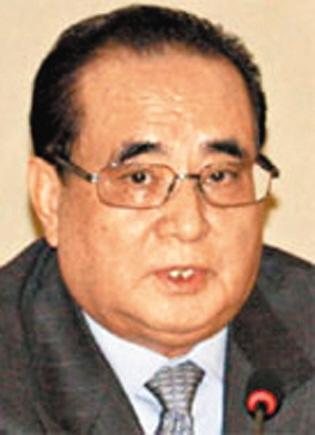 李秀勇曾照料金正恩兄妹。