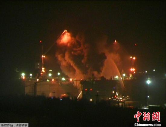 資料圖：2011年12月29日晚間，俄羅斯摩爾曼斯克州一艘名為“葉卡捷琳堡”號(hào)的核潛艇起火。