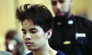 一位名叫陳明東（音）的中國(guó)移民在美國(guó)紐約謀殺5名親戚，罪名成立，被判處至少125年監(jiān)禁。