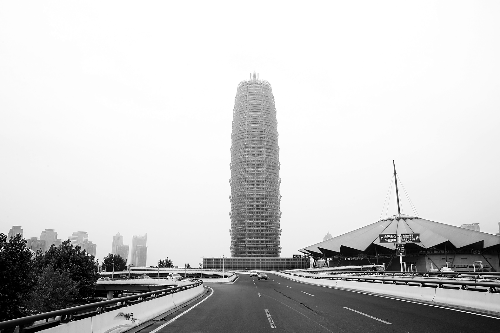 在鄭東新區(qū)CBD，“虛擬辦公室”業(yè)務(wù)已悄然出現(xiàn)　河南商報首席記者 楊東華/攝