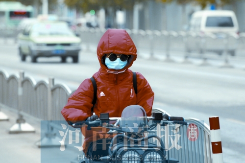 全副武裝，抵抗寒風