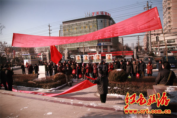 各地舉行毛澤東誕辰119周年紀(jì)念活動(dòng)