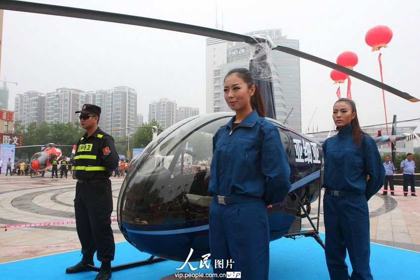 河南開封首家飛機4S店正式營業(yè) 河南開封首家飛機4S店正式營業(yè)
