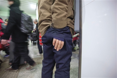 “鐵鷹”反扒隊(duì)反扒行動