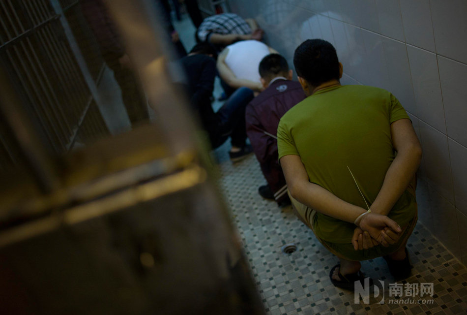 20名小伙"組團(tuán)"騙全國女子