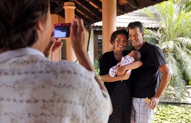 美國(guó)夫婦在印度的生子夢(mèng) 美國(guó)夫婦在印度的生子夢(mèng)