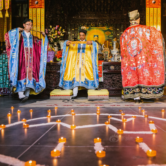 成人夏令營體驗(yàn)道教生活