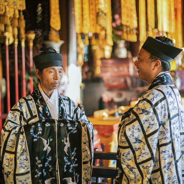 成人夏令營體驗(yàn)道教生活