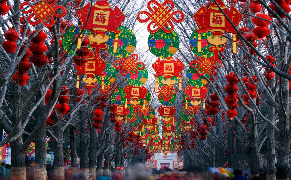 春節(jié)旅游市場(chǎng)迎來(lái)《旅游法》實(shí)施后首個(gè)小高峰