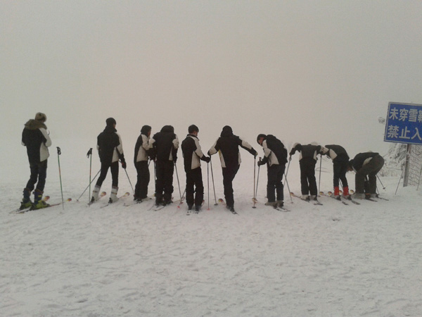 鄭州人自己的滑雪場圣誕啟幕！