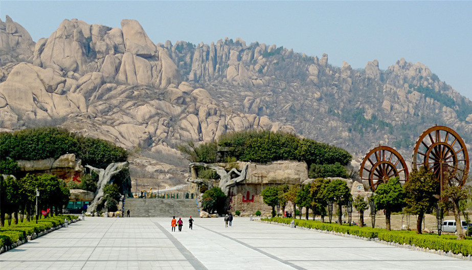 湖光山色這里都有 愛上“鄰家姑娘”嵖岈山 湖光山色這里都有 愛上“鄰家姑娘”嵖岈山