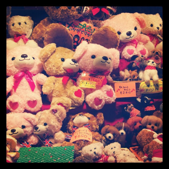 櫥窗里的娃娃 櫥窗里的娃娃