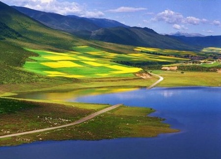 清涼之旅 暢游中國(guó)最著名的五大湖泊