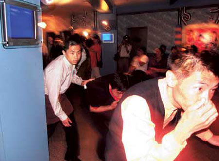 旅途中發(fā)現(xiàn)可疑爆炸物怎么辦? 報警別用手機(jī) 旅途中發(fā)現(xiàn)可疑爆炸物怎么辦? 報警別用手機(jī)