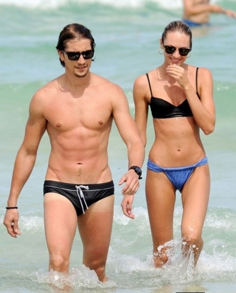 誰能有幸約會(huì)天使？維秘超模們的男星后宮團(tuán)