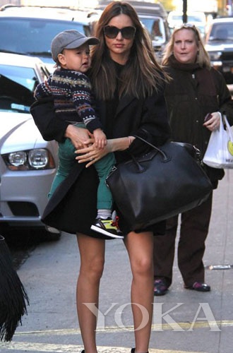 米蘭達榮升超級辣媽 米蘭達榮升超級辣媽