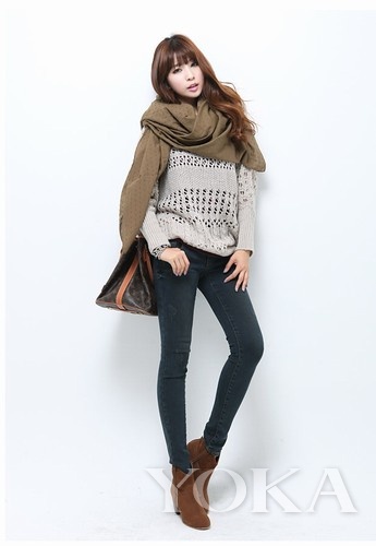 寒冬PK內(nèi)秀時尚 輕薄圍巾是主角(3) 寒冬PK內(nèi)秀時尚 輕薄圍巾是主角(3)